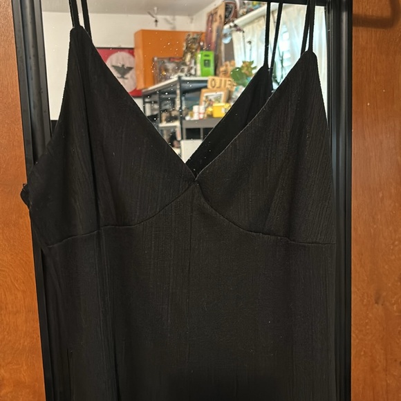 Blk tank jumpsuit - Picture 2 of 5